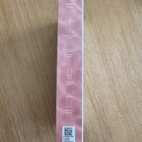 Solawave 4-in-1 Skincare Wand (newest model) - Picture 3 of 4